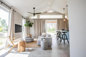 Nearly Oceanfront Blue 3 Bedroom Spacious Villa
